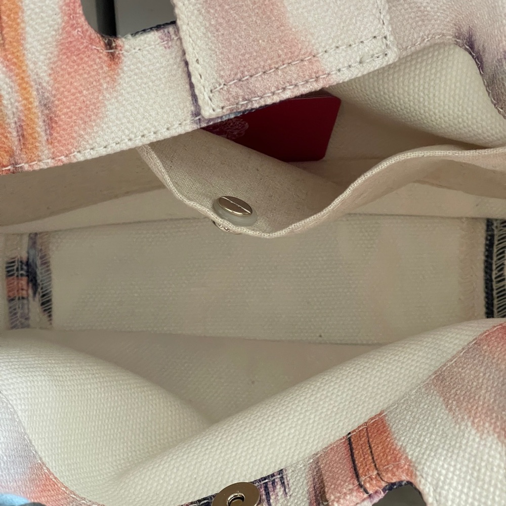 VINCE CAMUTO Printed Small Canvas Tote-Oriel In Blooming Brush - Picture 12 of 13